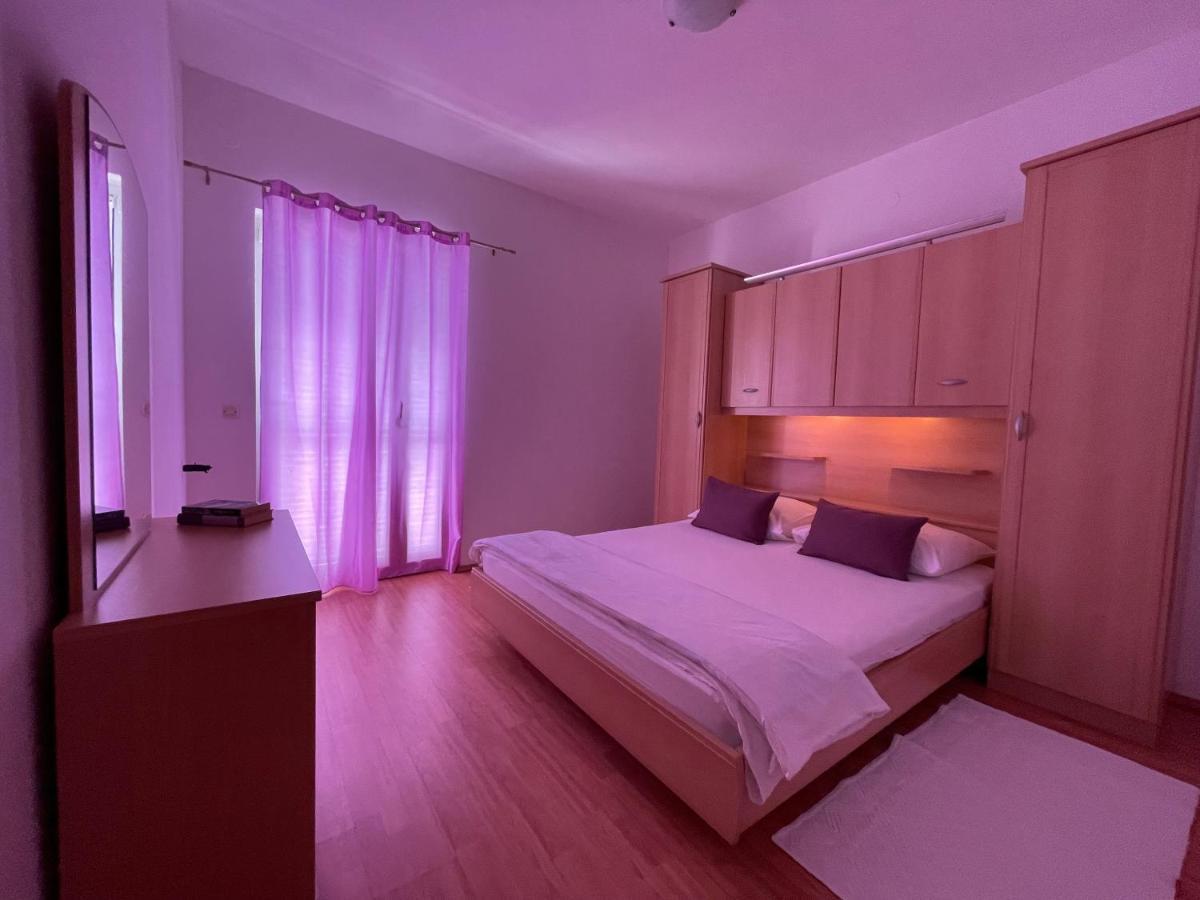 Apartmani Ruzarija Rab Town Eksteriør billede