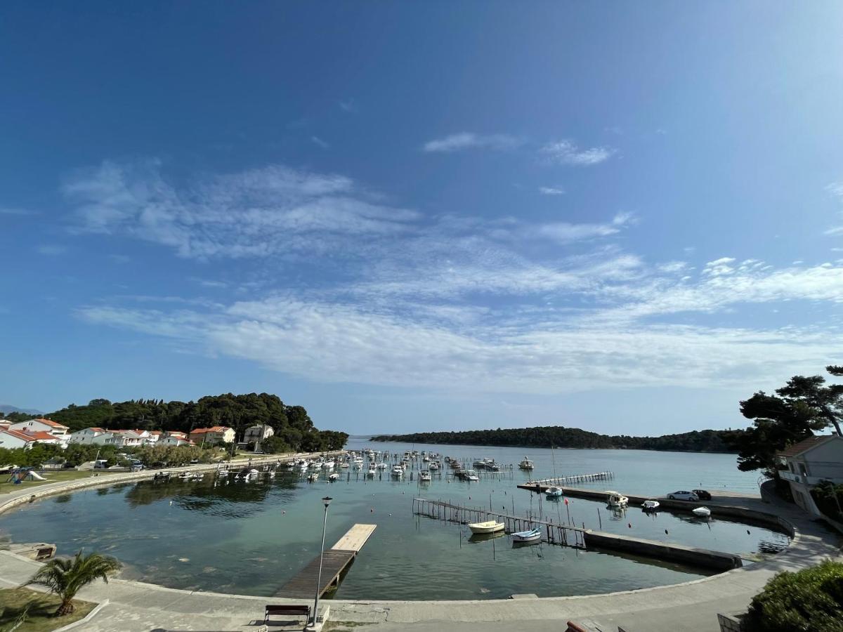 Apartmani Ruzarija Rab Town Eksteriør billede